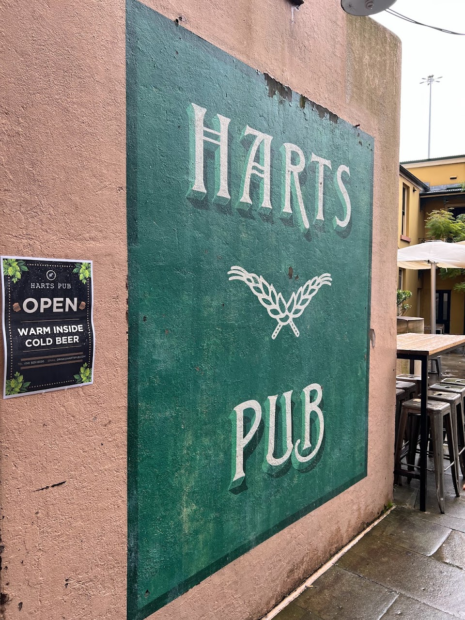 Exterior Hart's Pub sign